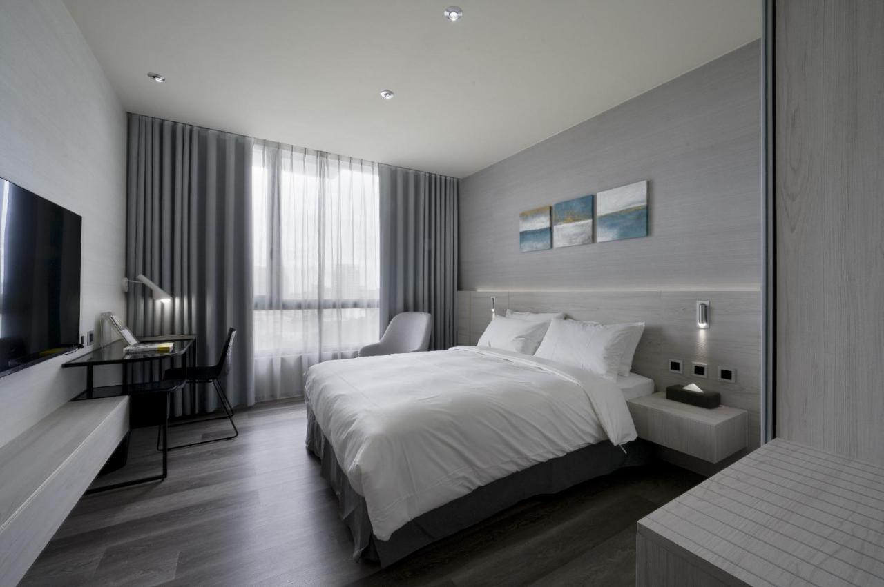 Cp Hotel Taoyuan Buitenkant foto