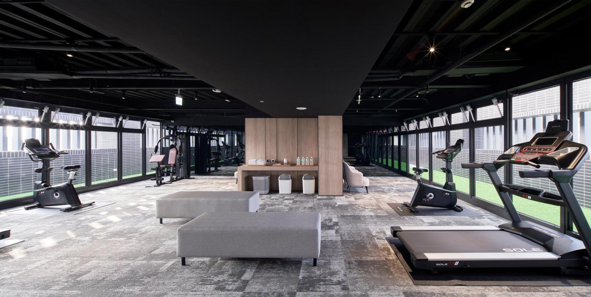 Cp Hotel Taoyuan Buitenkant foto